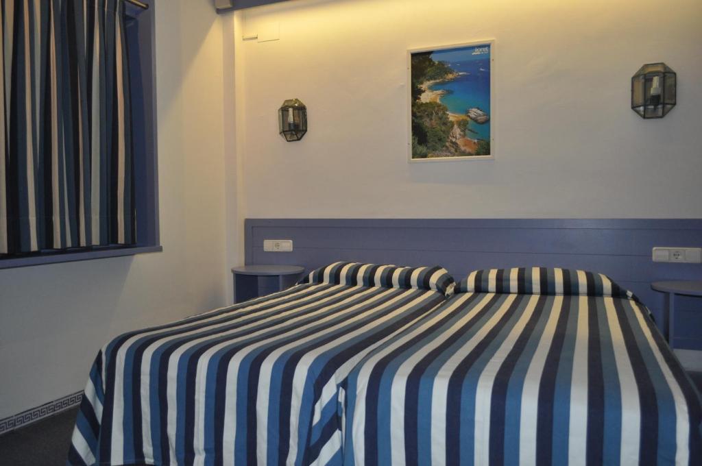 Apartaments El Trull Lloret de Mar Rom bilde